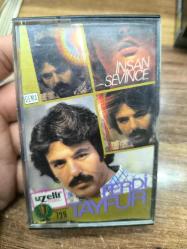 LOT.4 » İNSAN SEVİNCE FERDİ TAYFUR KASET ALMAN BASKI