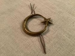 ESKİ DÖNEM ASKERİ ŞAPKA KOKARTI