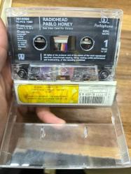 Radioheaf PABLO HONEY KASET