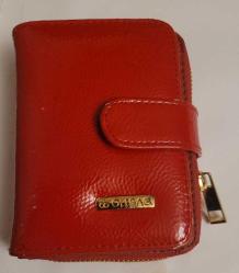 ÇOK KULLANIŞLI KADIN CÜZDANI. KALİTELİ.