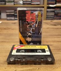 ATİLLA KAYA TAVERNADA DÜĞÜN 90 HALK KONSERİ KASET