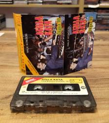 ATİLLA KAYA TAVERNADA DÜĞÜN 90 HALK KONSERİ KASET