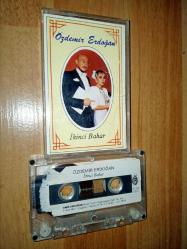 özdemir erdoğan ikinci bahar kaset (sticker'ın görülen yüzünde soyulma var)