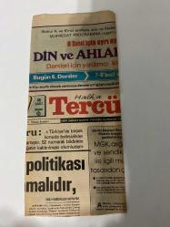 TERCÜMAN GAZETESİ KUPÜRÜ 27 x 13 cm ebatında Tek Yaprak 1980LER - TARİHTEN BUGÜNE İLHAN BARDAKÇI KÖŞE YAZISI -İlhan Bardakçı-Abdülhamid-Ferdinand-Talat Paşa-Kamil Paşa-Mustafa Paşa-Bir serserinin firar günü-tarih’ten bugüne-Din ve Ahlâk-Din ve Ahlâk Dersleri için yardımcı kitap-Halk’a Tercüman-Kenan Evren-Ludwig Steiner-MGK-Dış Haberler Servisi