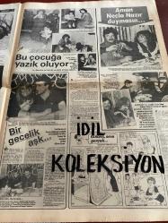 HAFTA SONU DERGİ - GAZETESİ DOĞUM GÜNÜ HEDİYESİ (TURKİSH MAGAZINE - NEWSPAPER) - 16 NİSAN 1982 - Sayı:16 -Türkan Şoray-Rüçhan Adlı-Bülent Ersoy-Zeki Müren-Semiramis Sayar-Ali Rıza Binboğa-Edip Akbayram-Necla Nazır-Ferdi Tayfur-Gülten Evren-Sadri Alışık-Tarık Akan-Seçil Heper-Mehlika Kenter-Adnan Şenses-Mesut Engin-Alaaddin Yavaşça-Melike Demirağ-Nina Harvalia-Altan Atasoy-Filiz Akın-Leman Akın-Pemra Sadıkoğlu-Ali Atasagun-Nesli Kalyoncu-Neda Kazaz-Ali Kazaz-Terzi Yıldırım Mayruk-Vural Gökçaylı-Nevin Ulus-Ayşe Hassan-Hasan Tugay-Mesut Üstünel-Yusuf Üstünel-Saadet Üstünel-Ali Dinçkök-Selnur Dinçkök-İlter Çiftçi-Hikmet Ercan Ceylan-Güzin Dinçkök-Billur Ercan-Özden Narin-Gönül Garan-Birsen Güngör-Barbar Güngör-Erkan Yenal-Meral Yapalı-Osman Türkmenoğlu-Nimetullah Mahruki-Necmettin Gökçe-Murat Taki-Ahmet Deniz-John Cauki-Sedef Cauki-Toni Cauki-Mehrin Dr Adnan Güraynak-Yuşu Soli Hasson-Fethi Donlu-Halit Donlu-Ahmet Donlu-Hakkı Donlu-Mehmet Tüfekçi-Pervin Donlu-Ayşe Tüfekçi-Engin Evren Tüfekç