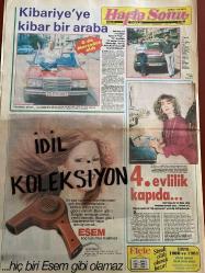 HAFTA SONU DERGİ - GAZETESİ DOĞUM GÜNÜ HEDİYESİ (TURKİSH MAGAZINE - NEWSPAPER) - 28 MAYIS 1982 - Sayı:22 -Türkan Şoray-Hülya Koçyiğit-Cihan Ünal-Kibariye-Emel Sayın-Huysuz Virjin-Muazzez Abacı-Orhan Gencebay-Zeki Müren-Ferdi Özbeğen-Ahmet Özhan-Hale Soygazi-Müjde Ar-Attila Özdemiroğlu-Semra Özdamar-Selçuk Ural-Nesrin Topkapı-Mehmet Ali Birant-Cemre Birant-Jülide Arno-Emel Yelken-Feride Alemdar-Aslı Tunca-Handan Harmankaya-Celal Yardımcı-Engin Aksel-Belma Ören-Rebii Ören-Gülten Tahir İkbal-Senar Orhan Volvadoğlu-Süheyla Osman Kaymak-Zinnur Dirisu-Perizat Perin-Mithat Perin-Ercüment Karacan-Suzan Ortayıldız-Zeynep Sivrioğlu-Yalçın Başar-Abdullah Başar-Derya Gülçin Balaban-Nilgün Nail Keçici-Arlet Yorgo Marasoglu-Yaşar Canan Başar-Nazan Selçuk Süren-Beyhan Ahmet Tuzlazoğlu-Ali Ramazanoğlu-Sema Ramazanoğlu-Şükran Ali Uras-Şükran Kazankaya-Hülya Yavuz Erdem-Turhan Özek-Cihat Özbay-Hasan Oral Şen-Sudrun İçli-Yüksel Şen-Macit Akman-Mualla Akman