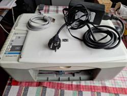 HP DEskjet F370 Yazıcı Tarayıcı - Yazıcı kısmını hiç kullanmadım, Kartuş değişmesi gerekir - Tarayıcı olarak kullandım   yıllarca tarayıcı olarak kullandım. eskı fotografları tarayıp bilgisayara atmak ıcın. yazıcı kısmını calısıp calısmadıgından emın degılım.