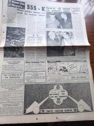 Yeni Sabah Gazetesi - Turkish Newspaper - 2 Haziran 1960 - İsmet İnönü dün ihtilalden hiç haberdar edilmedim dedi - CHP lideri İsmet İnönü basın toplantısı yaptı - Demokrat Parti'nin seçime nasıl gireceğini bilemem - Orgeneral Cemal Gürsel gençliğe hitap etti fotoğraf - Samed Ağaoğlu Ankara'ya götürüldü - Selim Sarper Celal Bayar ve Adnan Menderes ile görüştüğünü açıkladı - Gençlik Anıtkabir'i ziyaret etti Fotoğrafı - Cihat İren devlet olarak kemerleri sıkacağız dedi - Muhlis Erdener İhsan Doruk ve Raif Dinçkök bir askeri vasıta ile Davutpaşa kışlasına götürülüyor fotoğraf - İstanbul'da 17 bin silah ele geçirildi - bütün anti demokratik kanunlar kaldırılıyor - The Times General Cemal Gürsel'in samimiyetinden eminiz diyor - 27 Nisan'dan 27 Mayıs'a 555 K - Nihayet polislere beklenen emir verildi gaz bombaları kullanın - dertli dolap Yunus Emre'nin hayatı yazan Nezihe Araz Yazı Dizisi - Balkan güreş şampiyonası bugün burgaz'da başlıyor - Cihat Arman Fenerbahçe'de vazife aldı - baraj maçı