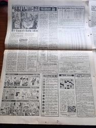 Yeni Sabah Gazetesi - Turkish Newspaper - 2 Haziran 1960 - İsmet İnönü dün ihtilalden hiç haberdar edilmedim dedi - CHP lideri İsmet İnönü basın toplantısı yaptı - Demokrat Parti'nin seçime nasıl gireceğini bilemem - Orgeneral Cemal Gürsel gençliğe hitap etti fotoğraf - Samed Ağaoğlu Ankara'ya götürüldü - Selim Sarper Celal Bayar ve Adnan Menderes ile görüştüğünü açıkladı - Gençlik Anıtkabir'i ziyaret etti Fotoğrafı - Cihat İren devlet olarak kemerleri sıkacağız dedi - Muhlis Erdener İhsan Doruk ve Raif Dinçkök bir askeri vasıta ile Davutpaşa kışlasına götürülüyor fotoğraf - İstanbul'da 17 bin silah ele geçirildi - bütün anti demokratik kanunlar kaldırılıyor - The Times General Cemal Gürsel'in samimiyetinden eminiz diyor - 27 Nisan'dan 27 Mayıs'a 555 K - Nihayet polislere beklenen emir verildi gaz bombaları kullanın - dertli dolap Yunus Emre'nin hayatı yazan Nezihe Araz Yazı Dizisi - Balkan güreş şampiyonası bugün burgaz'da başlıyor - Cihat Arman Fenerbahçe'de vazife aldı - baraj maçı