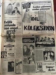 HAFTA SONU DERGİ - GAZETESİ DOĞUM GÜNÜ HEDİYESİ (TURKİSH MAGAZINE - NEWSPAPER) - TAM TAKIM 12 SAYFADIR - 3 EYLÜL 1982 - Sayı:36 - Orhan Gencebay-Ahmet Selçuk İlkan-Suzan Yakar-Alaettin Şenses-Ahu Tuğba-İbrahim Tatlıses-Feride Karaca-Şener Şen-Ayşen Gruda-Adile Naşit-Şevket Altuğ-Ahmet Gülhan-Nazan Şoray-Sibel Egemen-Ali Nihat Mundıkoğlu-Aysel Gürel-Ünsal Emre-Ferdi Merter-Emel Sayın-Zeki Alasya-Metin Akpınar-Canan Özbek-Kadir İnanır-Ahu Tuğba-Fatma Girik-Bülent Ersoy-Orhan Gencebay-Seden Kızıltunç-Esengül-Barış Manço-Selma Güneri-Cüneyt Arkın-Rezzan Has-Nejat Yolaç-Behiç Muhassıloğlu-Sakıp Sabancı-Güler Sabancı-Şükrü Topçuoğlu-Nurten Topçuoğlu-Sevim Tuna-Tanju Okan-Yılmaz Güney-Hale Soygazi-Ahmet Özhan-Leyla Sayar-Güneri Tecer-Özay Gönlüm-Kamil Sönmez-Muzaffer Akgün-Serpil Çakmaklı-Sezen Aksu-Muzaffer Özpınar-Naim Akan-Azize Gencebay-Müjde Ar-Atilla Özdemiroğlu-Canan Özbek-Necla Nazır-Zerrin Özer-Bülent Ersoy-Necla Poyraz-Muazzez Abacı-Coşkun Erdem-Muazzez Arçay-Zeki Müren-Orhan Genceb
