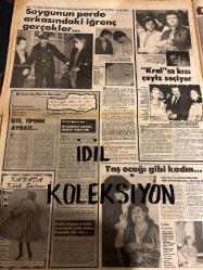 HAFTA SONU DERGİ - GAZETESİ DOĞUM GÜNÜ HEDİYESİ (TURKİSH MAGAZINE - NEWSPAPER) - TAM TAKIM 12 SAYFADIR - 12 KASIM 1982 - Sayı:46 - Zeki Müren-Oya Şen-Erdoğan Engin-Doğan Çakıroğlu-Nihal Bengü-Ferdi Özbeğen-Yurdanur Gerçeker-Nami Dilbaz-Orhan Gencebay-Muhittin Yüzüak-Zerrin Özer-Necla Nazır-Ayşen Gruda-Şener Şen-Kadir İnanır-Serpil Çakmaklı-Ahu Tuğba-Kaya Çilingiroğlu-Bediz Doğan-Yılmaz Güney-Sezer Güvenirli-Cihan Ünal-Altan Gündüz-Ayşen Aydan-Deniz Uğur-Greta Garbo-Bilgen Bengü-Mesut Mertcan-Samime Sanay-Tercan-Yüksel Çakın-Erdal İpeksen-Yılmaz Güney-Zerrin Özer-Necla Nazır-Ayşen Gruda-Şener Şen-Ajda Pekkan-Metin Akpınar-Zeki Müren-Kadir İnanır-Serpil Çakmaklı-Ahu Tuğba-Kaya Çilingiroğlu-Bediz Doğan-Cihan Ünal-Sezer Güvenirli-Altan Gündüz-Deniz Uğur-Greta Garbo-Bilgen Bengü-Hülya Koçyiğit-Sezai Ergez-Nükhet Duru-Erkan Özerman-İnci Akkor-Gürdoğdu Akkor-Melih Koray-Mücahit Büktas-Serap Büktas-Hıfzı Topuz-Nezihe Topuz-Vedat Durusel-Nimet Durusel-Einar Malmberg-Bingül Malmberg-İlhan Başay-