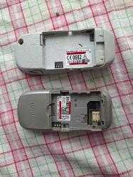 Siemens Telefon 2 adet - 7 yıl maduru. batarya yok - sarj aleti yok ve arka kapak yok. Çalışırmı bilmiyorum