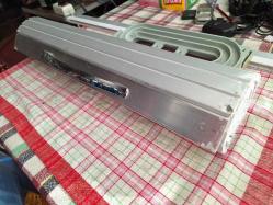 Akordiyon Dolap Kapağı - Dolap Dahil değil - Sökülmüş halde teslim edilecek - Plastik malzeme - Gümüş renk - Ölçüler Fotoğrafta var