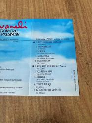 Zülfü Livaneli - Gökyüzü Herkesindir Kağıt Baskı Kaset