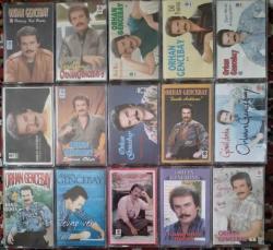 Orhan Gencebay kaset lotu (13 adet kaset + 3 adet kartonet)