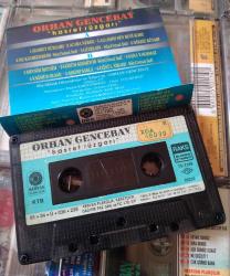 Orhan Gencebay kaset lotu (13 adet kaset + 3 adet kartonet)
