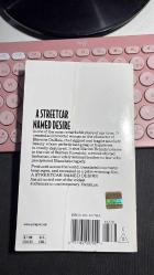 A STREETCAR NAMED DESIRE - TENNESSEE  WILLIAMS - THE PULITZER PRIZE WINNNG PLAY BY - 8 PAGES OF PHOTOGRAPHS - WITH AN INTRODUCTION BY THE AUTHOR - A SIGNET BOOK 1975