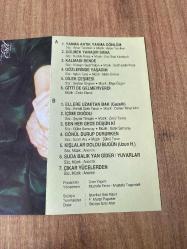 Ayşegül Durukan - Gitti de Gelmeyiverdi Kağıt Baskı Kaset