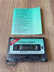 Özdemir Erdoğan - Yorumcu Kağıt Baskı Kaset