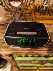 Philips Radyo ve Alarmlı Saat