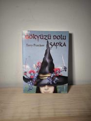 Gökyüzü Dolu Şapka