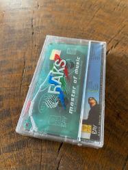 KUBAT - BİR AYRILIK BİR YOKSULLUK BİR ÖLÜM - KASET (JELATİNİNDE)