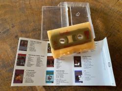 ZÜLFÜ LİVANELİ / SAAT 4 ... YOKSUN - KASET