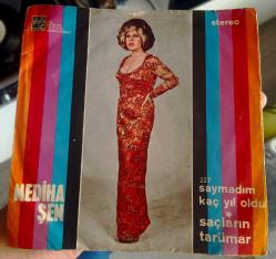 Media Şen ( Saymadım Kaç Yıl Oldu - Saçların Tarumar) 45'lik Plak