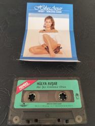 Hülya Avşar -Herşey Gönlünce Olsun (Destan)