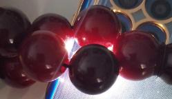 OSMANLI DÖNEMİ OBJEDEN YAPILMA KOYU KIRMIZI MUHTEŞEM SIKMA KEHRİBAR TESPİH GÜMÜŞ PÜSKÜLLÜ 3OOO1A1 ÇOK NADİR