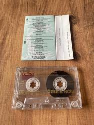 Cem Özer - Beni Seviyorum Acemi Şarkılar Kaset