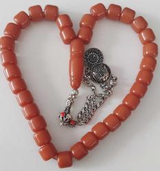 OSMANLI DÖNEMİ OBJEDEN YAPILMA AÇIK KAHVERENGİ BAL RENGİ MUHTEŞEM SIKMA KEHRİBAR TESPİH GÜMÜŞ PÜSKÜLLÜ 5H1RRR1 ÇOK NADİR