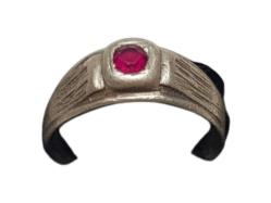 YAKUT TAŞLI ANTİKA GÜMÜŞ YÜZÜK