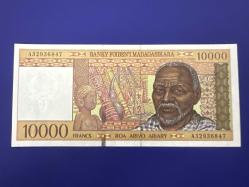 Madagaskar 10000 Frank 1995 . Çil.