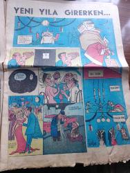 Yeni Sabah Gazetesi - Turkish Newspaper - 31 Aralık 1963 - Lefkoşa Dün fiilen ikiye Taksim edildi - gençliğin yabancı devlet reislerine Kıbrıs katliamını gösteren yeni yıl kartı Fotoğrafı - Türk halkı yeni seneye kederlik olarak giriyor - Fazıl Küçük artık adada meşru bir hükümet bulunmuyor dedi - Yeni Yıla girerken karikatür - Cafer İle Hürmüz çizen Altan Erbulak - İstanbul'da sinema tiyatro programı - yeni yıl için kehanette bulunan Gürcü Bacı 3. Koalisyon ömürlü olacak - bir yılbaşı hikayesi yazan Adnan Tahir - dünyada yılın adamı John Fitzgerald Kennedy - Türkiye'de yılın adamı İsmet İnönü - yılın kadınları Valentina Tereşkova Christine Keeler Ve Bayan Ngo Dinh Nhu - sinema dünyasının meşhurlarından seçme sözler - Yeni Sabah 1964 takvimi - Fatma Girik 6 çocuk sahibi olmak istiyor fotoğraf - 1963 sadece Galatasaray için başarı dolu bir yıl oldu - yılın sporcusu Muharrem Dalkılıç Fotoğrafı - Türkan Şoray'ın ne yapacağı belli değil Fotoğrafı - Belgin Doruk yılbaşında dostlarıyla Foto