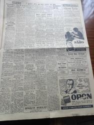 Yeni Sabah Gazetesi - Turkish Newspaper - 14 Ocak 1960 - İsmet İnönü Dün başvekil Adnan Menderes'e sert bir cevap verdi Fotoğrafı - Gümülcine'de sel felaketi Fotoğrafı - Saidi Nursi seyahat için sebep arıyor - üniversiteli gençler irticai protesto etti fotoğraf - Aydın'da Saidi Nursi'yi tenkit eden bir gazetenin sahibi tehdit edildi - Yenigün gazetesi para cezasına mahkum oldu - 2 gazeteci 405'er gün hapse mahkum oldu - Brigitte Bardot kocası ve oğlu Fotoğrafı - Senede 1,5  milyar Türk lirası kazanan adam Isaac Wolfson Fotoğrafı - Cafer İle Hürmüz çizen Altan Erbulak - Hayk Hammer çizen Oğuz Aral - İttihat ve Terakki içinde dönenler anlatan Galip Vardar Yazan Samih Nafiz Tansu Yazı Dizisi - müzik bahisleri yazan Azmi Nihat - Fenerbahçe dün de Çek Spartak'a yenildi fotoğraf - Fenerbahçe'de ilk tedbir antrenör Molnar ve Altı futbolcu cezalandırıldı Fotoğrafı - Coşkun Özarı Galatasaray'a başantrenör oldu fotoğraf - İsmet Uluğ Fenerbahçe başkanı Agah Erozon'a cevap verdi - Burhan Sargun