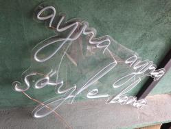 Işıklı Led Tabela - Geçe Lambası - 4 - tabelacı değilim. elimde sadece bu urun var. 1 adet - 4 yerınde kırılma var. Yapıştırıldı - Fotografta işaretli