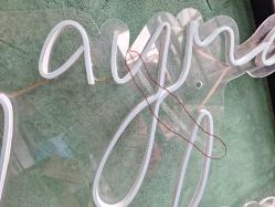 Işıklı Led Tabela - Geçe Lambası - 4 - tabelacı değilim. elimde sadece bu urun var. 1 adet - 4 yerınde kırılma var. Yapıştırıldı - Fotografta işaretli