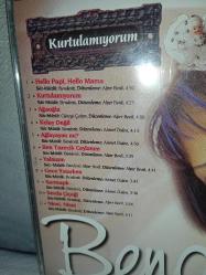 Cd Bendeniz kurtulamıyorum albümü. Orijinal. 1999 Dönem baskı. Neşe müzik / Universal. Disk 10 üzerinden 9.5 sorunsuz çalışıyor. koleksiyonluk