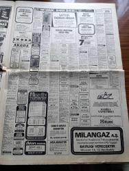 Hürriyet Gazetesi - Turkish Newspaper - 14 Aralık 1981 - polonya'daki gizli Sovyet üsleri alarma geçirildi - Polonya'da Ordu yönetimi el koydu tutuklamalar başladı - Walesa'ya ne oldu - Polonyalı turistler Walesa için ağladı Fotoğrafı - Papa dünyayı Polonya için duaya çağırdı - Polonya'da ilk tutuklananlar arasında Komünist partisinin eski başkanı Gierek de var - Beş bakan istifa etti - THKPC Dev Sol Kurtuluş Türkiye Devrimci Komünist Partisi üyesi 102 militan yakalandı - güzel Farrah Fawcett evlilik yolunda Fotoğrafı - Altan Poyraz İstanbul radyosu müdür muavinliğine atandı - Ahmet Özhan Mevlana törenlerinde ayinhanlık yapıyor Fotoğrafı - Kenan Evren Galatasaray Lisesi'nin 500. Kuruluş yıl dönümü törenlerine katılıyor - Hülya Koçyiğit Müjde Ar Zerrin Egeliler bebek parkta - Muazzez Abacı Mehmet Ali Erbil Erol Evgin büyük Maksimde - Ümit Besen Taksim Lalezar'da - Oba restoranda Necdet Tokatlıoğlu - Galatasaray 0 Altay 0 - Fenerbahçe yine lider - voleybolda Eczacıbaşı zaferi
