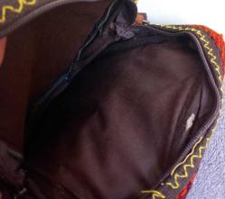 EL DOKUMA KİLİM VE SÜET DERİDEN YAPILMIŞ KOL ÇANTASI.  HİÇ KULLANILMADI