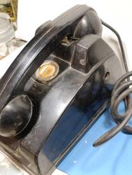 MACARİSTAN ÜRETİMİ ESKİ MANYETOLU TELEFON--ÇEVİRME KOLU YOK