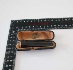 Antika  Altın Dolgu Cherry Amber Bakalit Katalin Ağızlık Orjinal Kutusunda