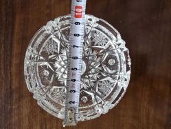 Vintage Büyük boy, yuvarlak kristal ve/veya yüksek kaliteli kesme cam kül tablası/küllük.