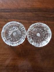 Vintage Kurşun kristal veya yüksek kaliteli pres camdan yapılmış kesme cam (cut glass) küllükler