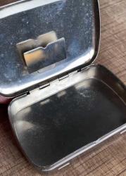 AY-YILDIZLI TABAKA BAYRAKLI TÜTÜN TABAKASI