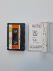 Miles Davis - Amandla / Kaset