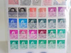 İspanya 36 Adet Karışık Pul - Kartelada