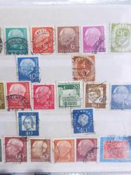 Almanya 66 Adet Karışık Pul - Kartelada