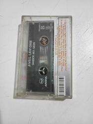 Avril Lavigne - Under My Skin